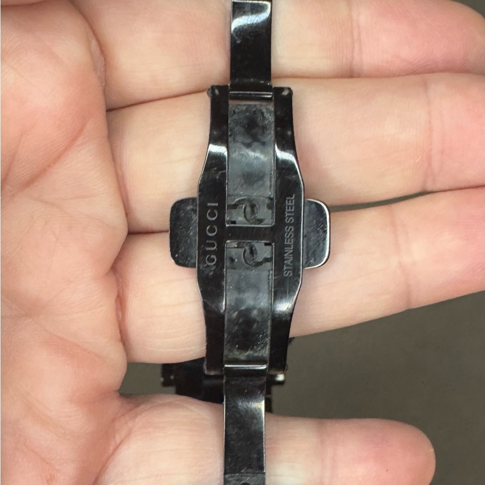 Gucci Black Stainless Steel Chrono Watch - PreOwned - Lifetime Battery Warranty - Picture 6 of 9